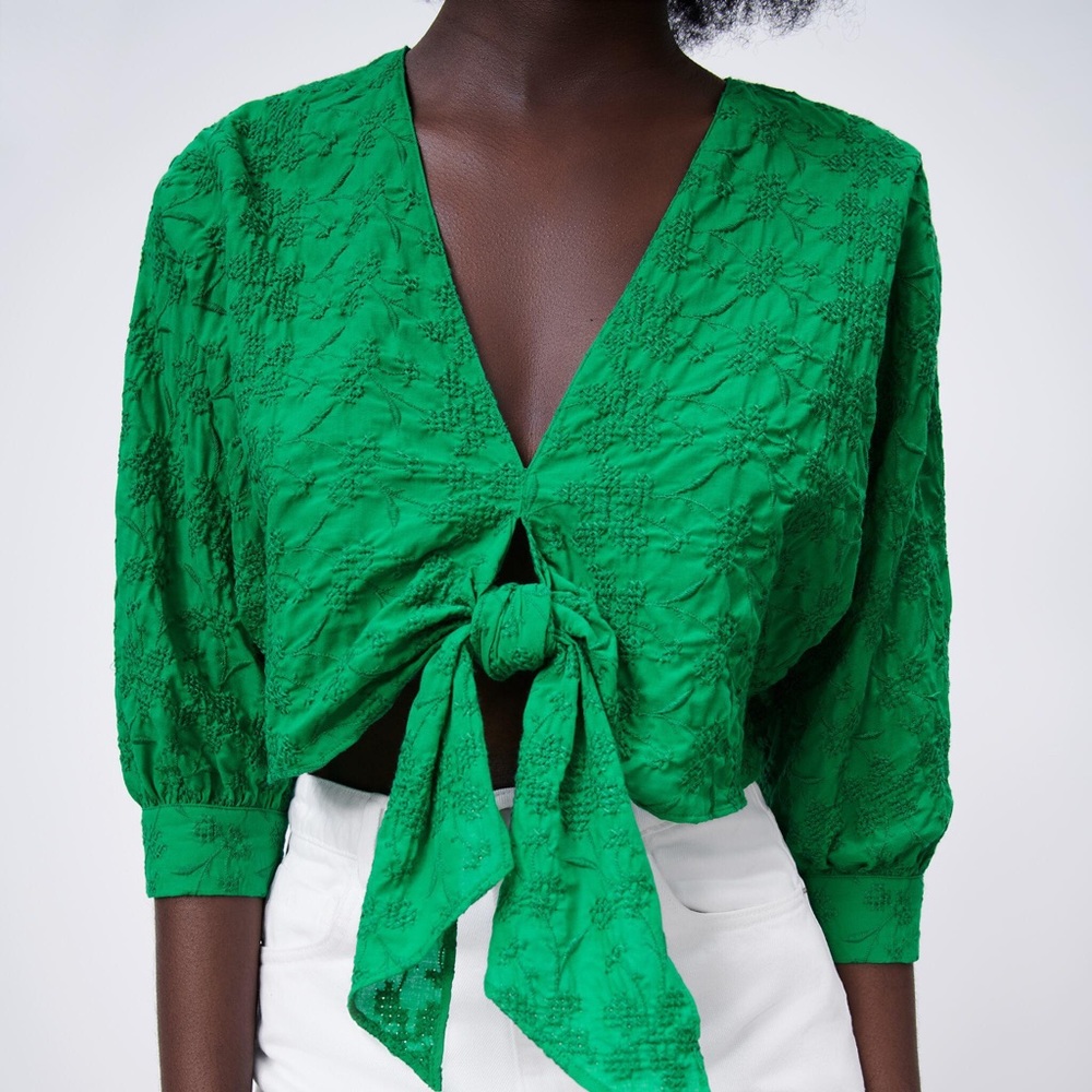 ZARA KNOTTED EMBROIDERED TOP
